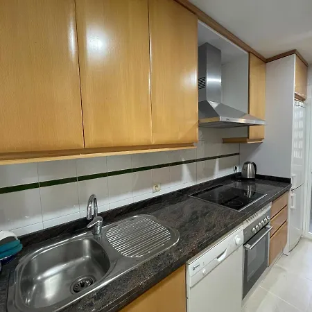 сozy 2 Bedroom In Area Of *