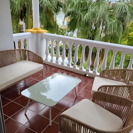 сozy 2 Bedroom In Area Of Apartment Marbella